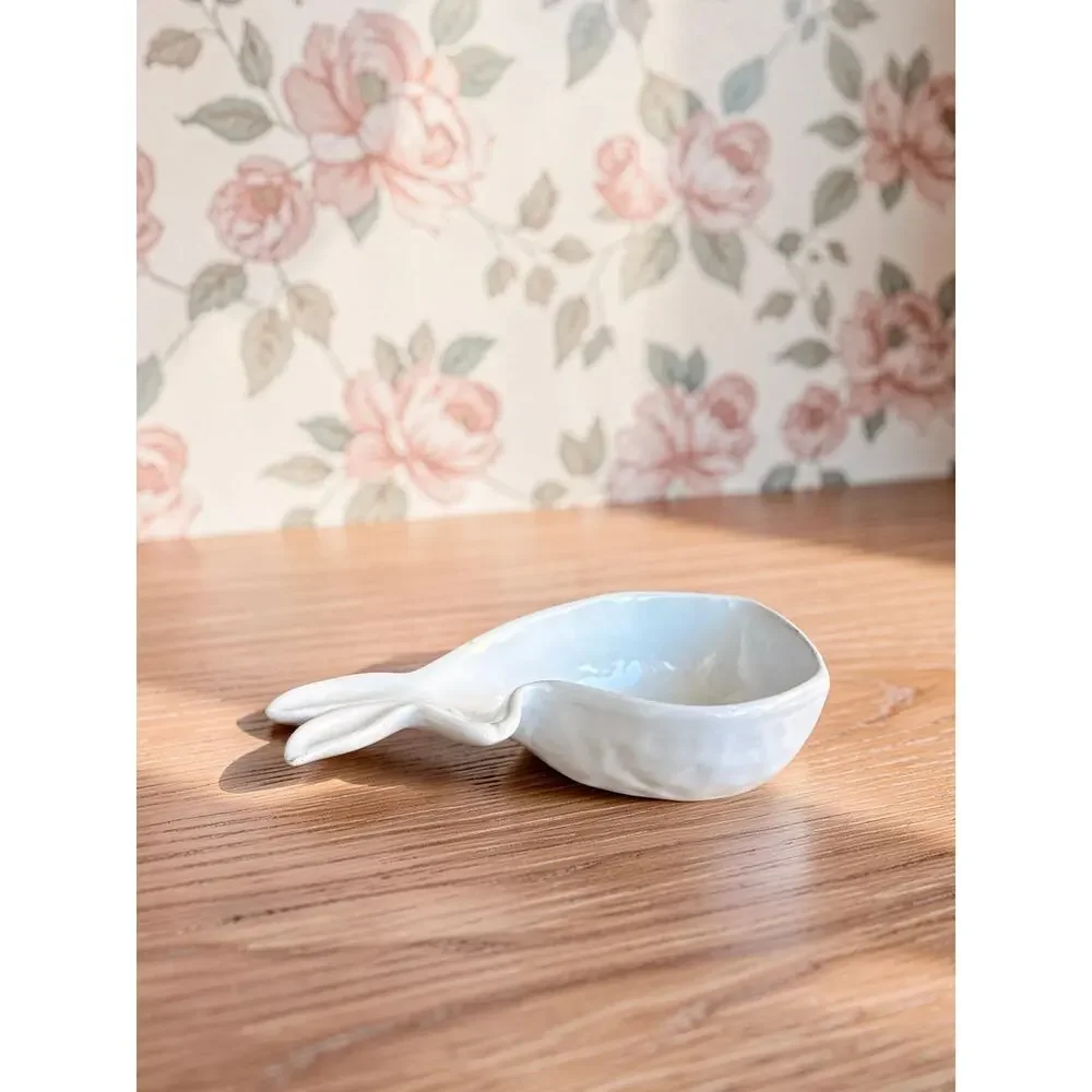 Foreside Melody Martin White Ceramic Bunny Rabbit Dish Bowl 8